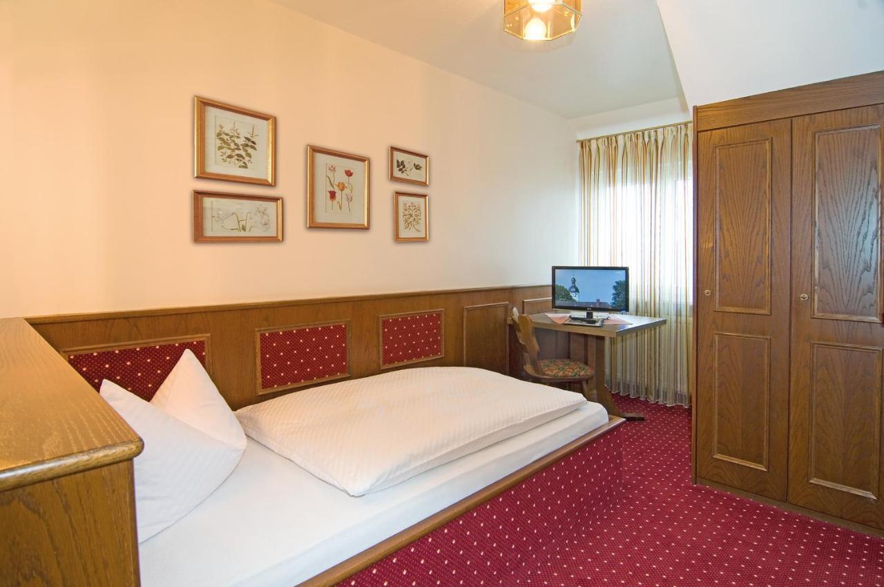 Landgasthof Meisel Hotel *